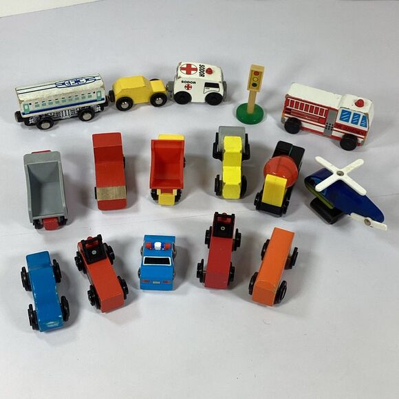 Wooden Vehicle Lot of 16 Truck Ambulance Construction Police - Picture 9 of 12